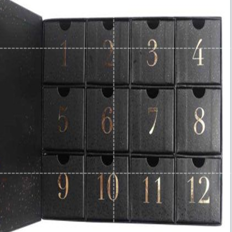 Beauty-Adventskalender-Box